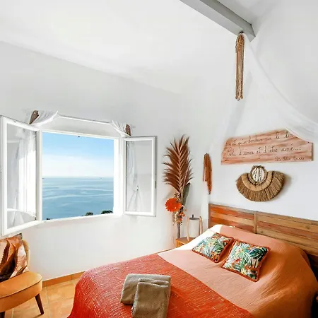 Provence With Sea View In